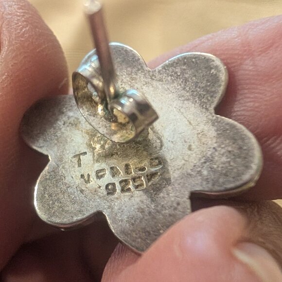 Taxco Vintage Sterling Silver Flower Post earrings - Picture 6 of 6